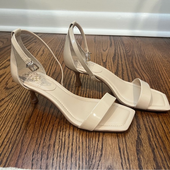 Vince Camuto Vinkely Heel - Picture 10 of 11